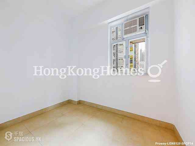 Wan Chai - Lee Wing Building 06