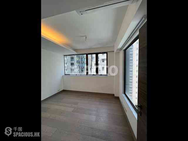 Mid Levels Central - Park Rise 02