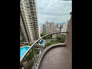 Mid Levels West - Dragonview Court 03