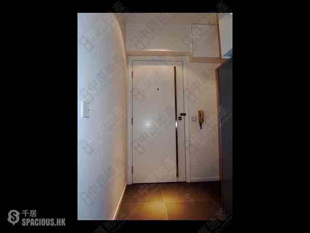 Sheung Wan - Kam Ho Mansion 05