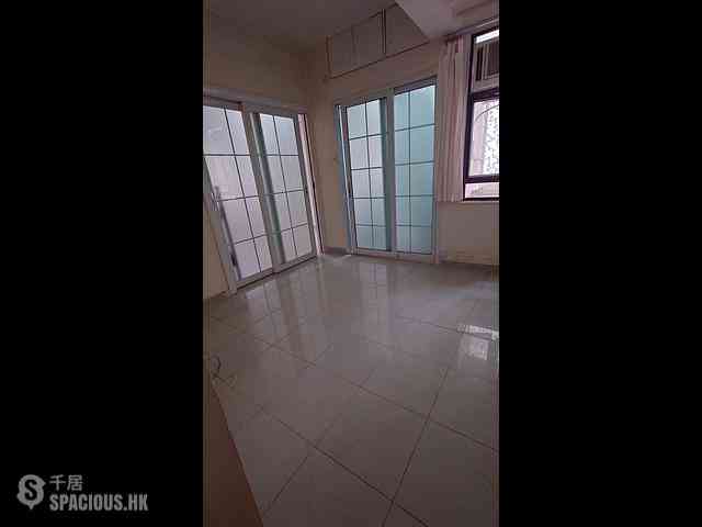 Sheung Wan - Kam Ho Mansion 07