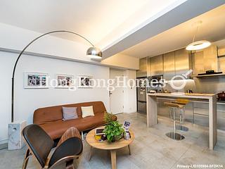 Sai Ying Pun - Golden Phoenix Court 04