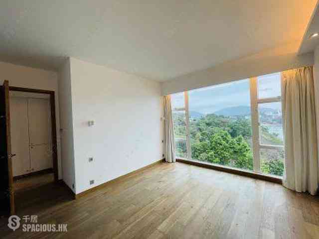 Chung Hom Kok - Cypresswaver Villas 03