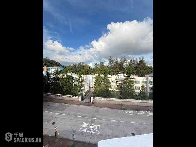 Kowloon Tong - La Salle Place 21