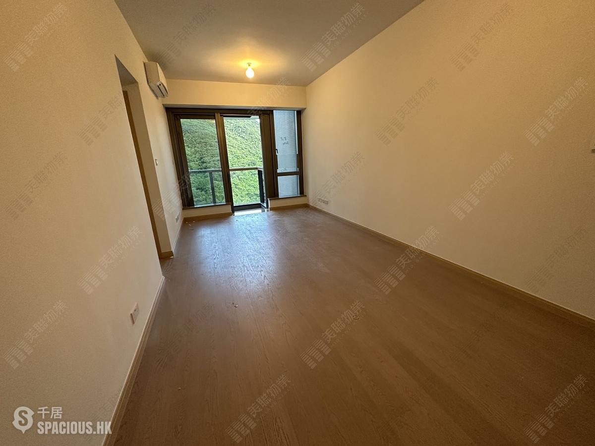 Wong Chuk Hang - The Southside Phase 2 La Marina 01