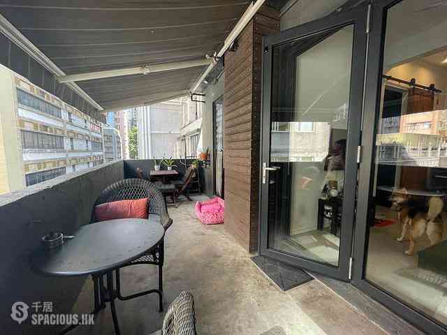 Sheung Wan - Tai Wing House 01