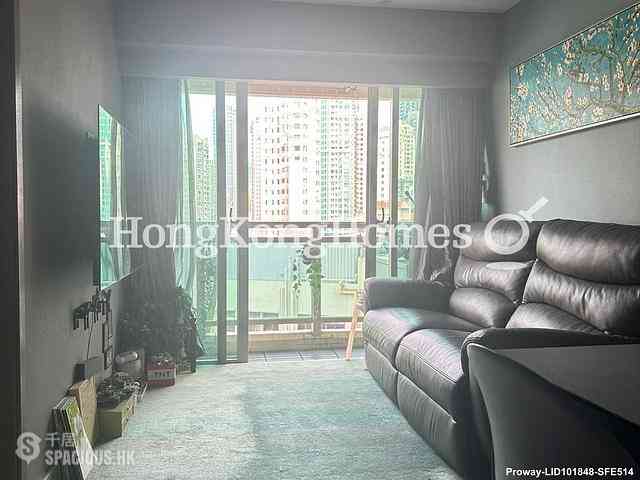 Sai Ying Pun - Centre Place 01