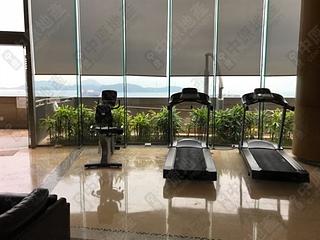 Pok Fu Lam - Villas Sorrento 11