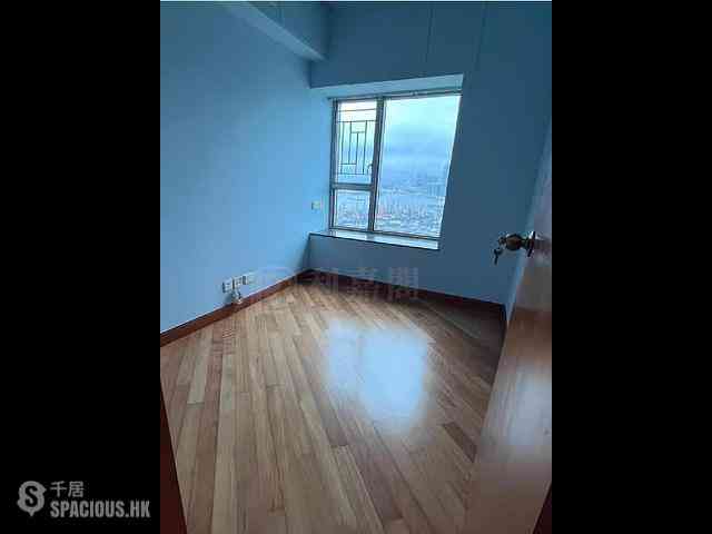 West Kowloon - Sorrento Phase 1 Block 3 04