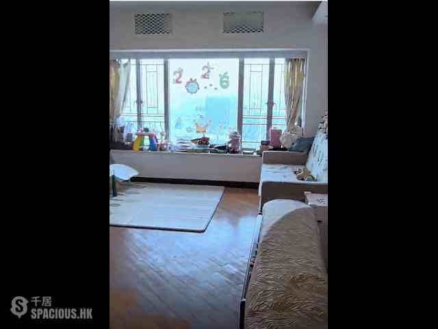 West Kowloon - Sorrento 05