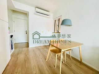 Sheung Wan - Queen's Terrace Block 3 05