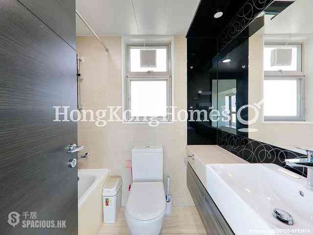 Sai Ying Pun - Centre Place 07