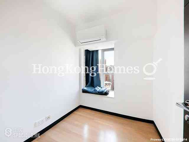 Sai Ying Pun - Centre Place 09