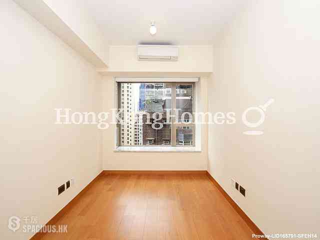 Sai Ying Pun - The Nova 05