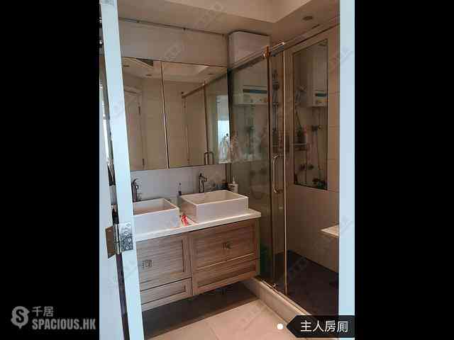 West Kowloon - Sorrento 05