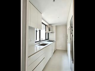 Repulse Bay - Pine Crest 05