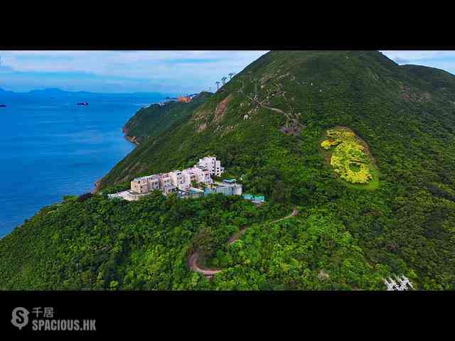Wong Chuk Hang - Manly Villa 01
