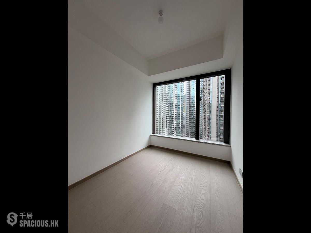 Wong Chuk Hang - The Southside Phase 3B Blue Coast Tower 1A 01