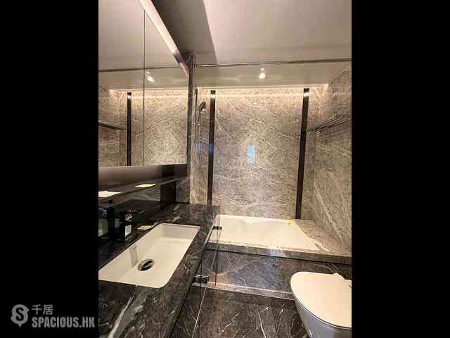 Wong Chuk Hang - The Southside Phase 3B Blue Coast Tower 1A 07