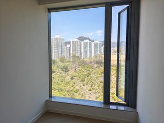 Ap Lei Chau - The Corniche Tower 2 04