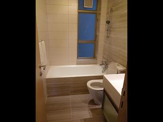 Sai Ying Pun - Island Crest Block 2 05
