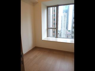 Sai Ying Pun - Island Crest Block 2 10