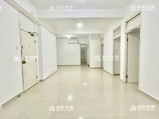 Quarry Bay - Ritz Garden Apartments 04