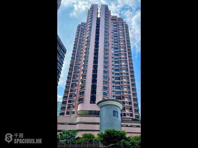 Happy Valley - Celeste Court 01