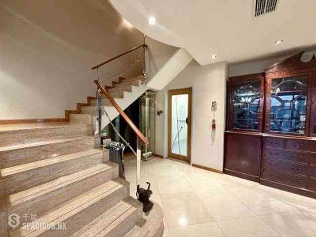 Mid Levels East - Regent On The Park 11