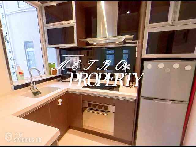 Sai Ying Pun - Golden Phoenix Court 07