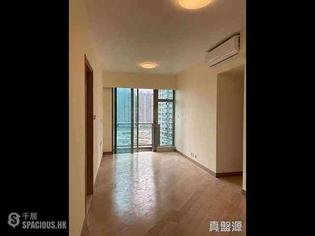 Tseung Kwan O - The Wings 02