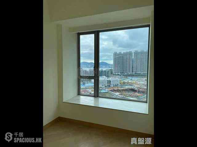 Tseung Kwan O - The Wings 03