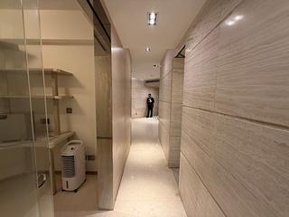West Kowloon - The Waterfront 14