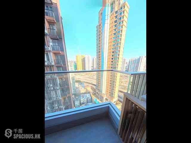 九龙城 - 南首 03
