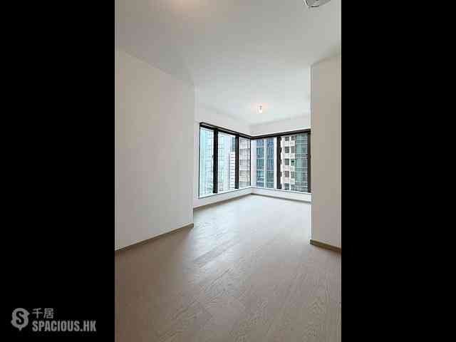Wong Chuk Hang - The Southside 04