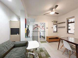 Mid Levels Central - 13-13A, Seymour Road 02