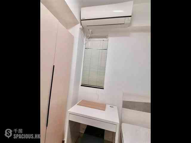 Kennedy Town - Luen Gay Apartments 09