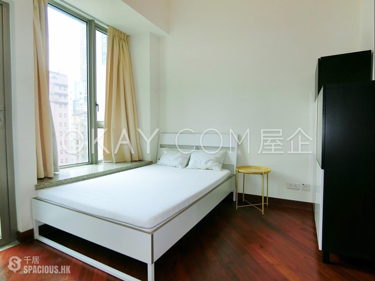 Wan Chai - The Avenue Phase 2 01