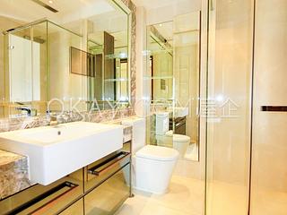 Wan Chai - The Avenue Phase 2 05