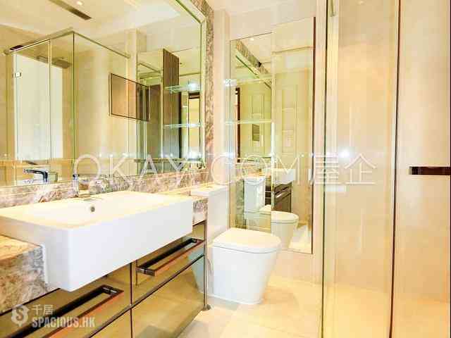 Wan Chai - The Avenue Phase 2 05