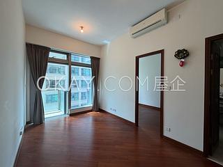 Wan Chai - The Avenue Phase 2 02
