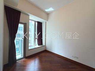 Wan Chai - The Avenue Phase 2 06