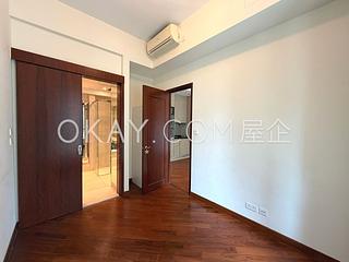Wan Chai - The Avenue Phase 2 08