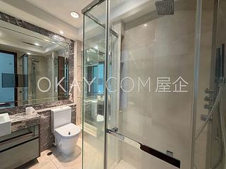 Wan Chai - The Avenue Phase 2 09