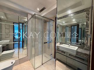 Wan Chai - The Avenue Phase 2 10