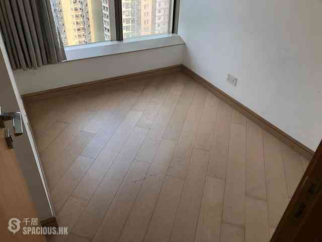 Mong Kok - MacPherson Place 05