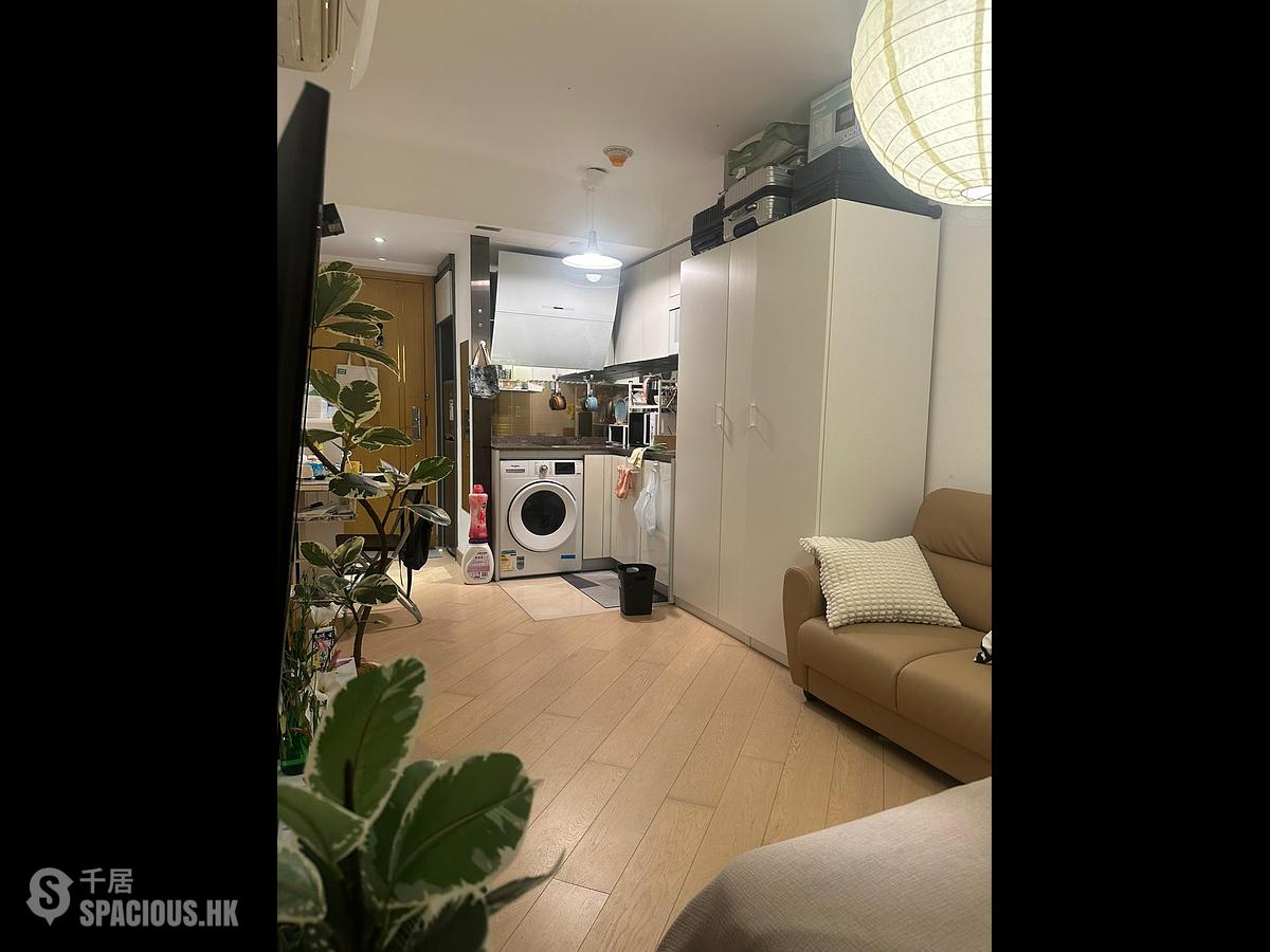 Mong Kok - MacPherson Place 01