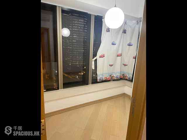 Mong Kok - MacPherson Place 06