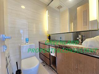 Tai Hang - Warrenwoods 04
