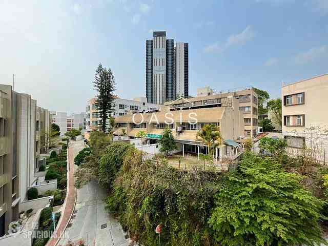 Pok Fu Lam - Albany Court 09